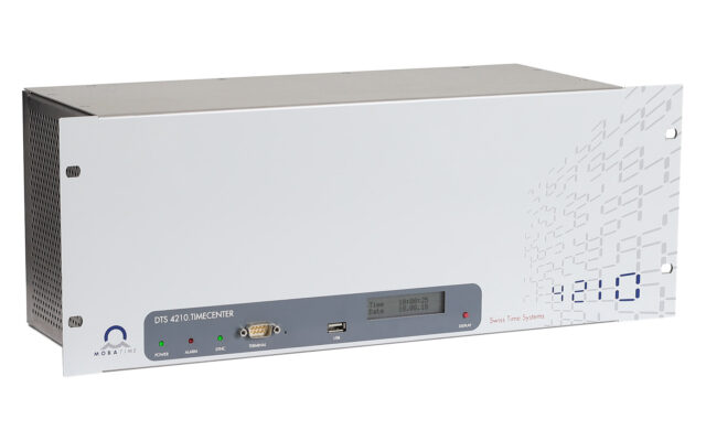 Mobatime dts4210-3 side view NTP PTP 16 network ports (IPv4/IPv6) E1,  DCF, pulse, frequenz phase synchronization side view