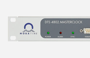 Mobatime DTS4802.masterclock front view NTP Masterclock DCF Polarized Impulses seriel Telegram