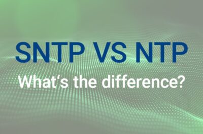 Comparaison graphique entre les protocoles SNTP et NTP montrant les principales différences et les cas d'utilisation dans la synchronisation des réseaux.