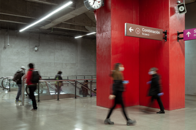 Ñuñoa - swiss railway clock