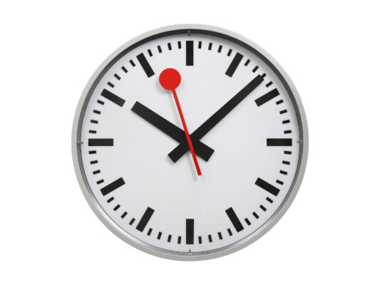 Metro analogue outdoor clock