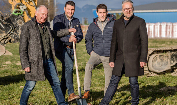 Le PDG de MOBATIME à la cérémonie d'inauguration des travaux de Leitner Spatenstich, marquant un nouveau chapitre